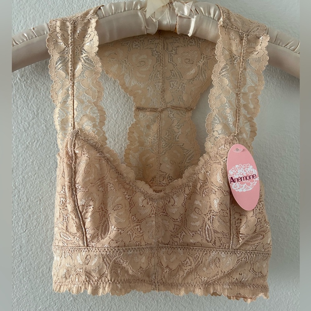 NWT Anemone Lace Bralette